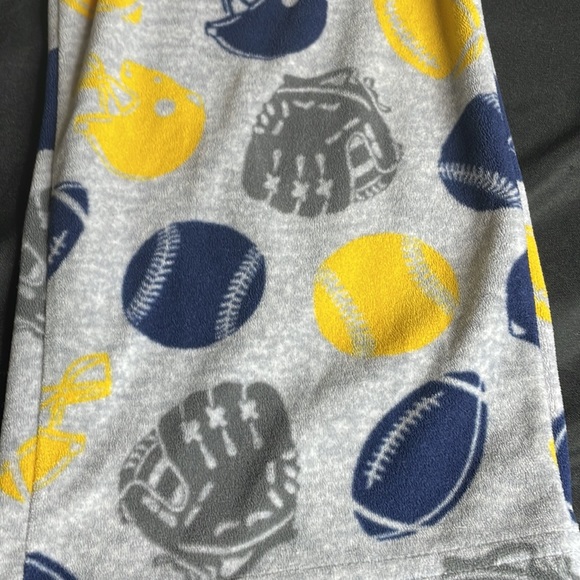 Carter's Fleece Pants - Picture 2 of 4